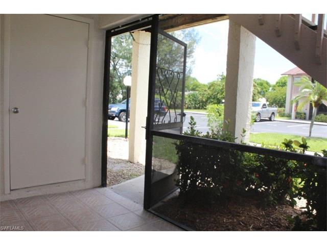 9380 Lennex LN, Fort Myers, FL 33919