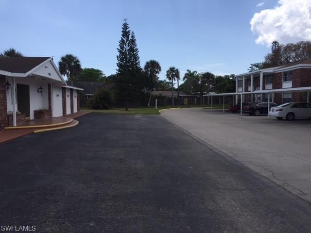 861 Courtington LN, Fort Myers, FL 33919