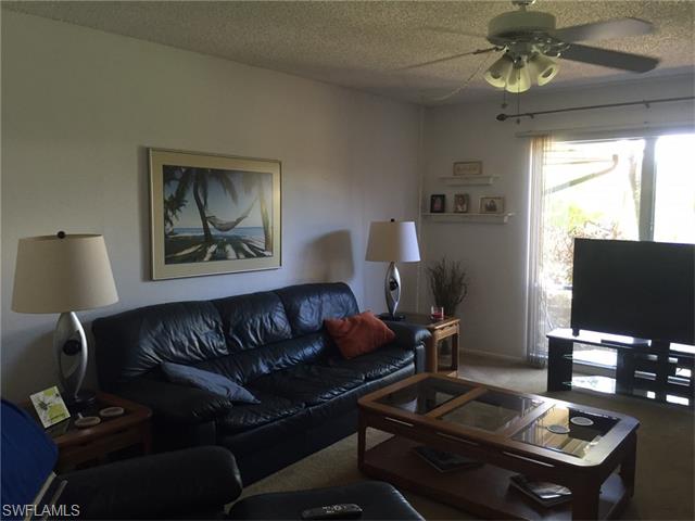 4283 Island CIR, Fort Myers, FL 33919