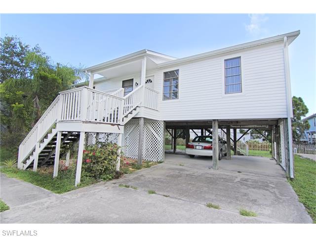 7924 Della Bitta LN, Bokeelia, FL 33922