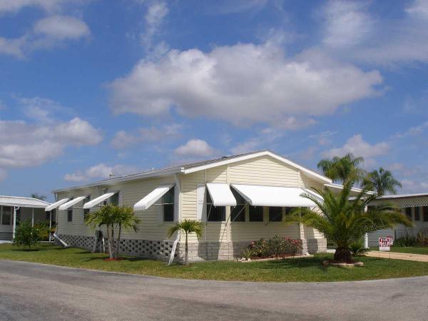 Tahiti Mobile Village20613 Tahitian BlvdEstero, FL 33928