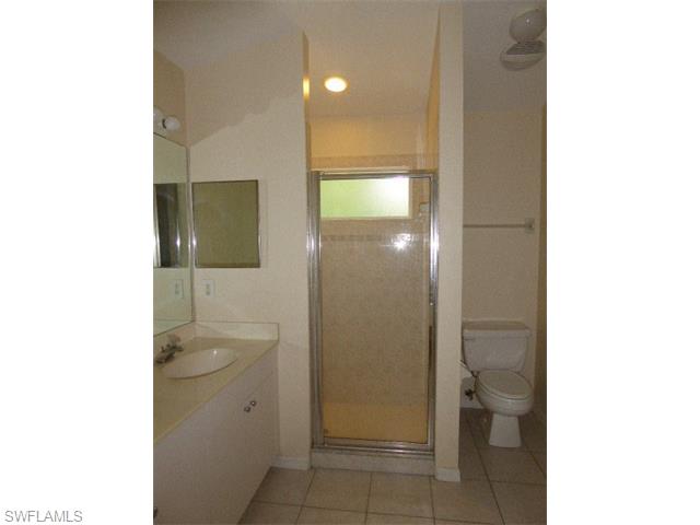 22125 Seashore CIR, Estero, FL 33928