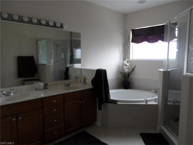 20089 Larino LOOP, Estero, FL 33928