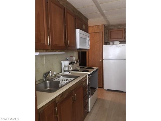 4511 Washington WAY E, Estero, FL 33928