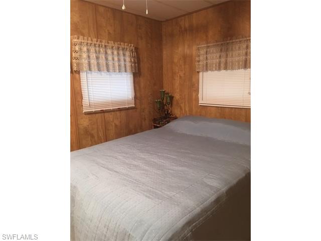 4511 Washington WAY E, Estero, FL 33928