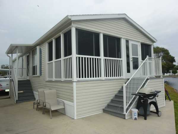Indian Creek433 UmatillaFort Myers Beach, FL 33931