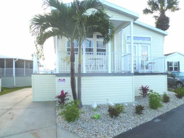 Indian Creek493 QuapawFort Myers Beach, FL 33931
