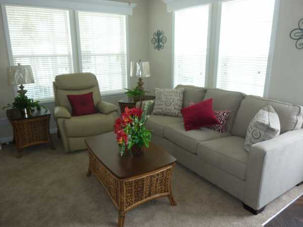 Indian Creek195 TuscaroraFort Myers Beach, FL 33931