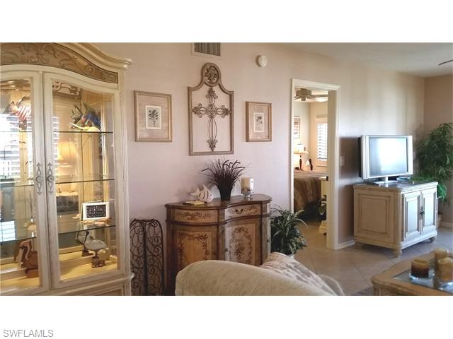 4263 Bay Beach LN, Fort Myers Beach, FL 33931