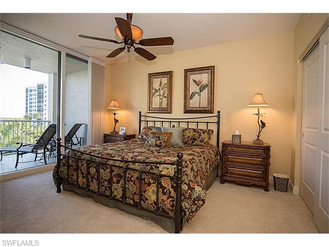 4192 Bay Beach LN, Fort Myers Beach, FL 33931