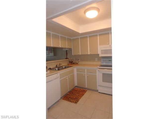 400 Lenell RD, Fort Myers Beach, FL 33931