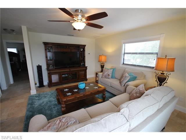 119 Voorhis ST, Fort Myers Beach, FL 33931
