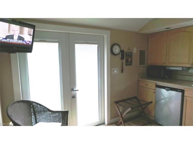 3018 Cupola LN S, Labelle, FL 33935