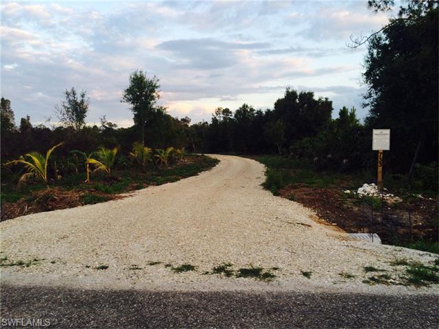 733 F RD, Labelle, FL 33935
