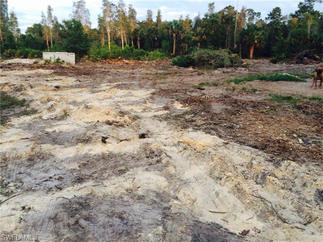 733 F RD, Labelle, FL 33935