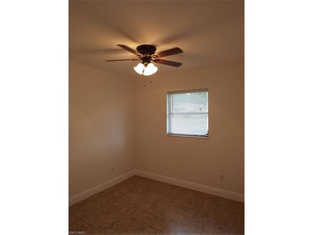 29 Andros ST, Lehigh Acres, FL 33936