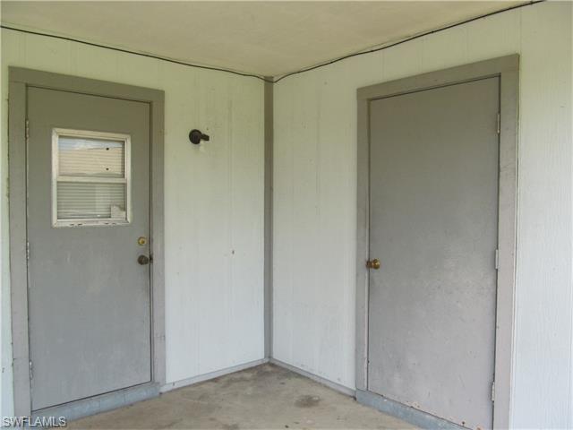 10708 Guavatree CT, Lehigh Acres, FL 33936