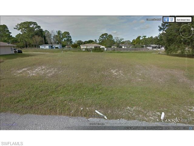 17Connecticut Rd, Lehigh Acres, FL 33936