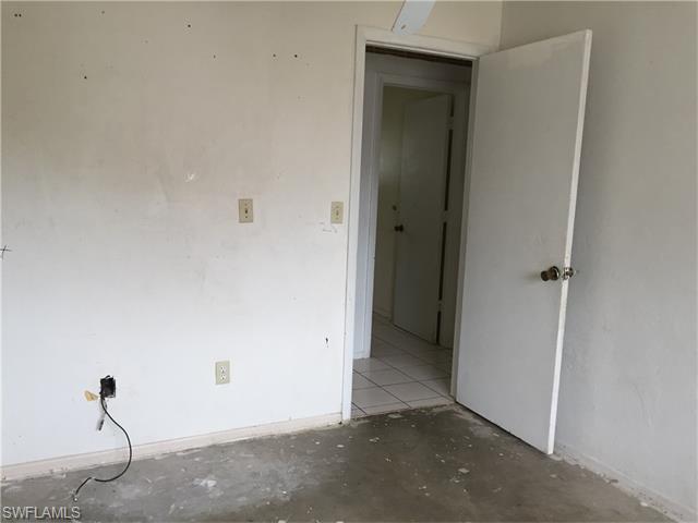 421 Valley DR, Lehigh Acres, FL 33936