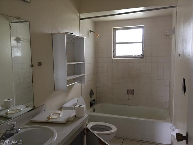 421 Valley DR, Lehigh Acres, FL 33936
