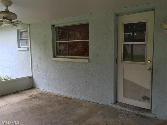 421 Valley DR, Lehigh Acres, FL 33936