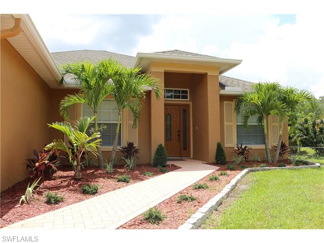 112 Johns AVE, Lehigh Acres, FL 33936