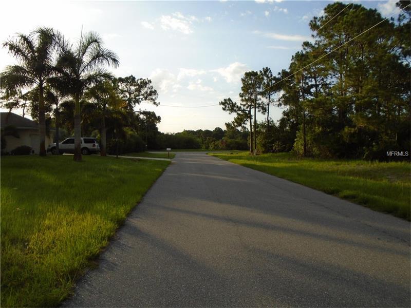 107 WAHOO DRIVE, Rotonda West, FL 33947