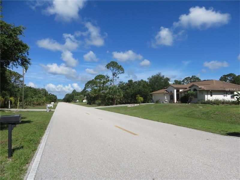 17168 WINTERGARDEN AVENUE, Port Charlotte, FL 33948