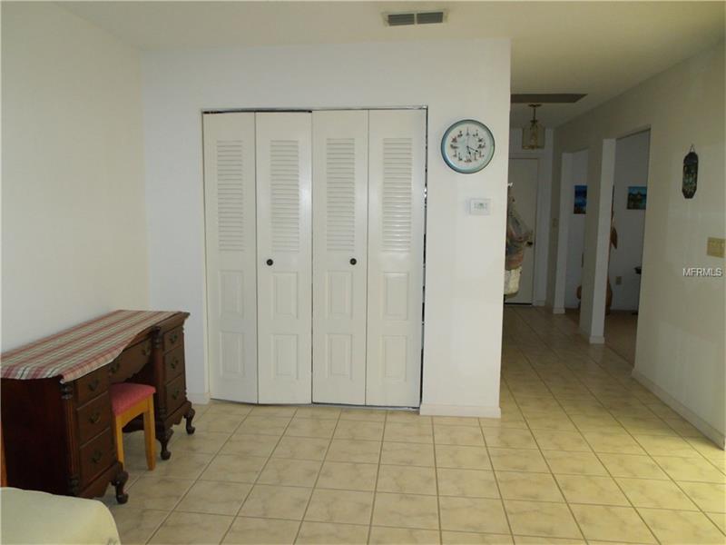 817 LINNAEN TERRACE NW, Port Charlotte, FL 33948