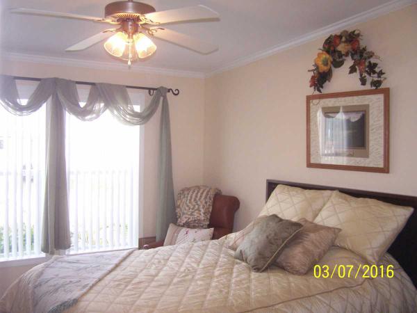 Emerald Lake24300 Airport Road, Site #170Punta Gorda, FL 33950