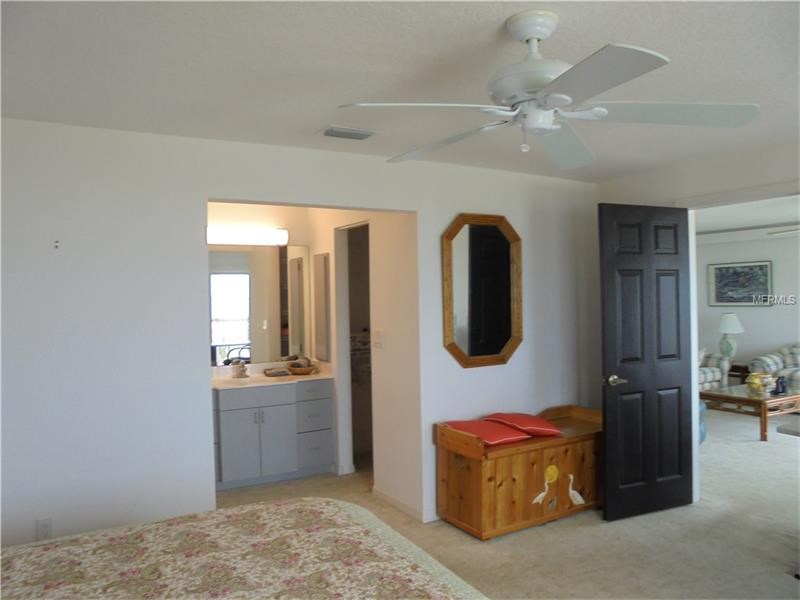 1477 PARK BEACH CIRCLE, Punta Gorda, FL 33950