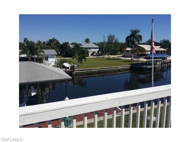 3668 Clipper LN, ST. James City, FL 33956