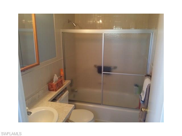3668 Clipper LN, ST. James City, FL 33956
