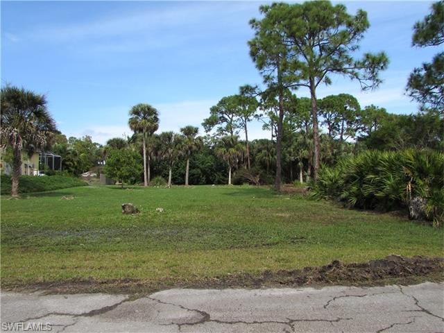 3596 Citrus ST, ST. James City, FL 33956
