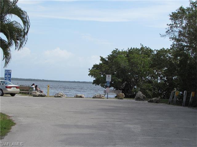3596 Citrus ST, ST. James City, FL 33956