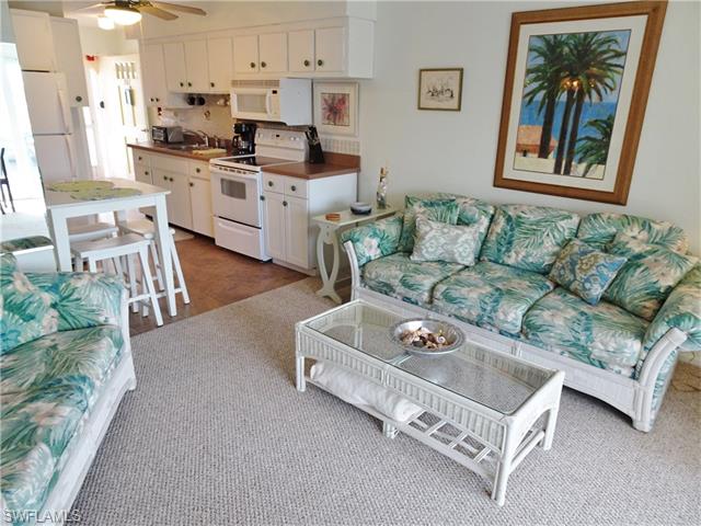3215 STRINGFELLOW RD, ST. James City, FL 33956