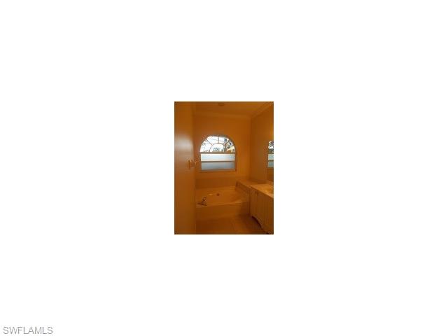 10378 White Palm WAY, Fort Myers, FL 33966