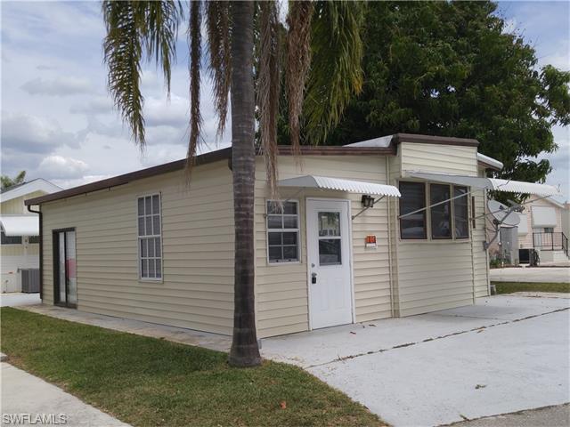 17161 Casselberry LN, Fort Myers, FL 33967