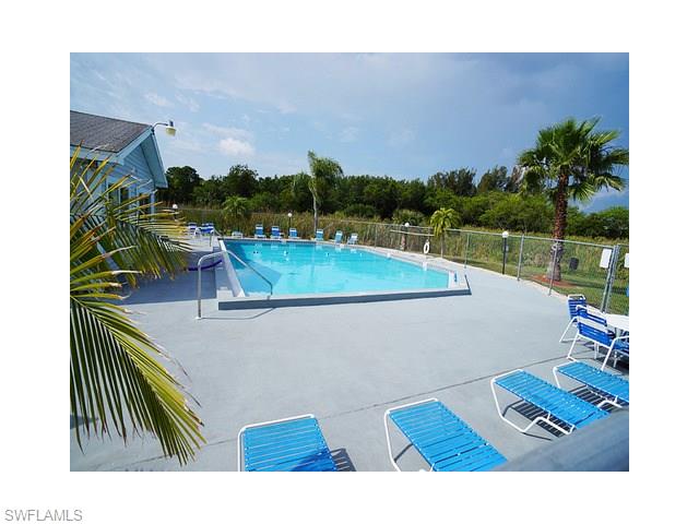 7008 Constitution BLVD, Fort Myers, FL 33967
