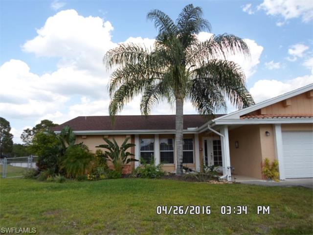 100 Douglas AVE N, Lehigh Acres, FL 33971