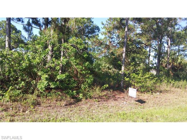 3215 46th ST W, Lehigh Acres, FL 33971