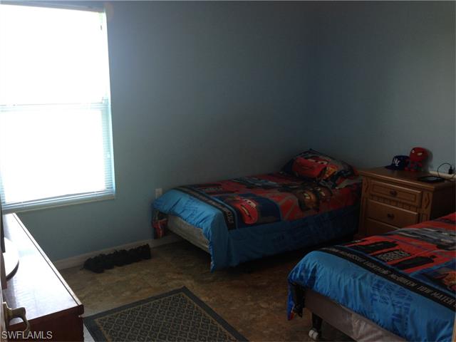 2809 66th ST W, Lehigh Acres, FL 33971