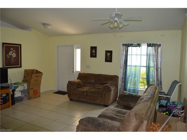 2617 20th ST W, Lehigh Acres, FL 33971
