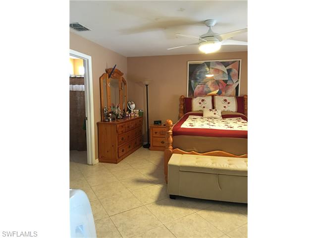 807 Grayhound AVE N, Lehigh Acres, FL 33971