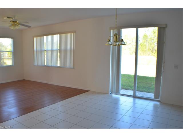18121 Star Jasmine CT, Lehigh Acres, FL 33972