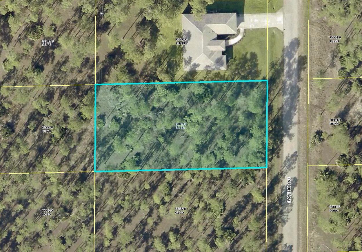 1311 Dayton Ave., Lehigh Acrs, FL 33972