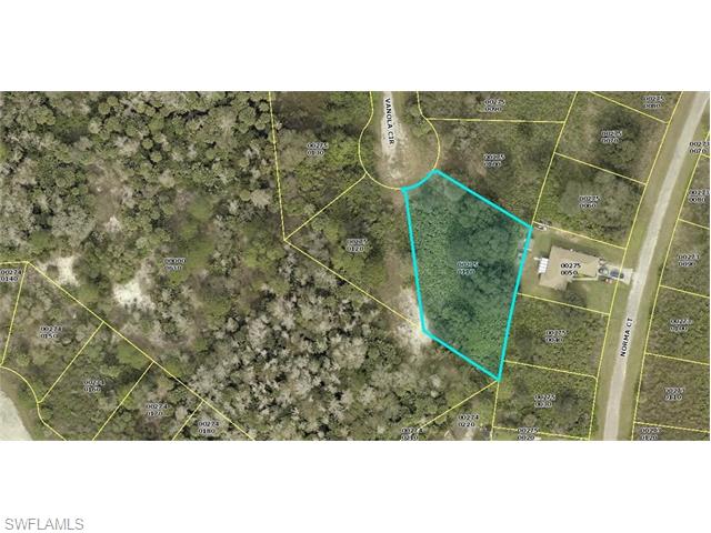 1862 Vanola CIR, Lehigh Acres, FL 33972