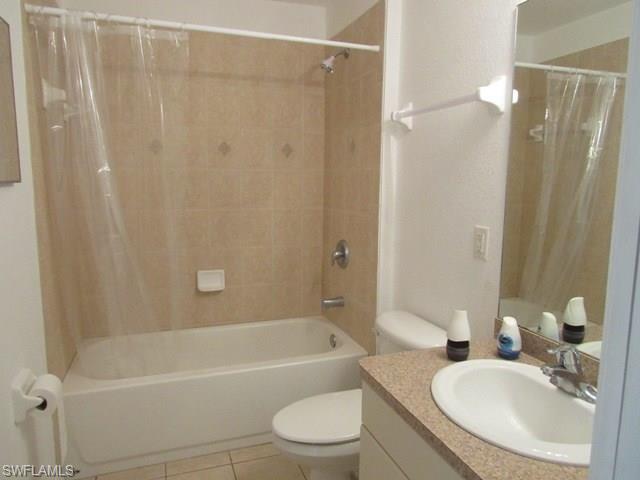 4517 25th ST SW, Lehigh Acres, FL 33973