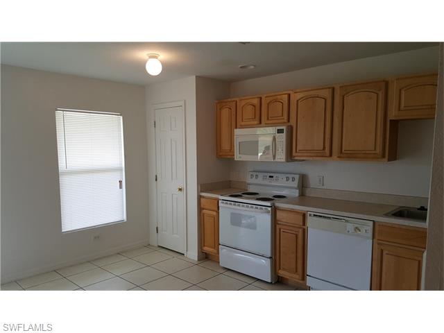 127 Ivan AVE S, Lehigh Acres, FL 33973