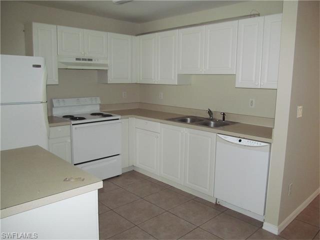 4428 28th ST SW, Lehigh Acres, FL 33973